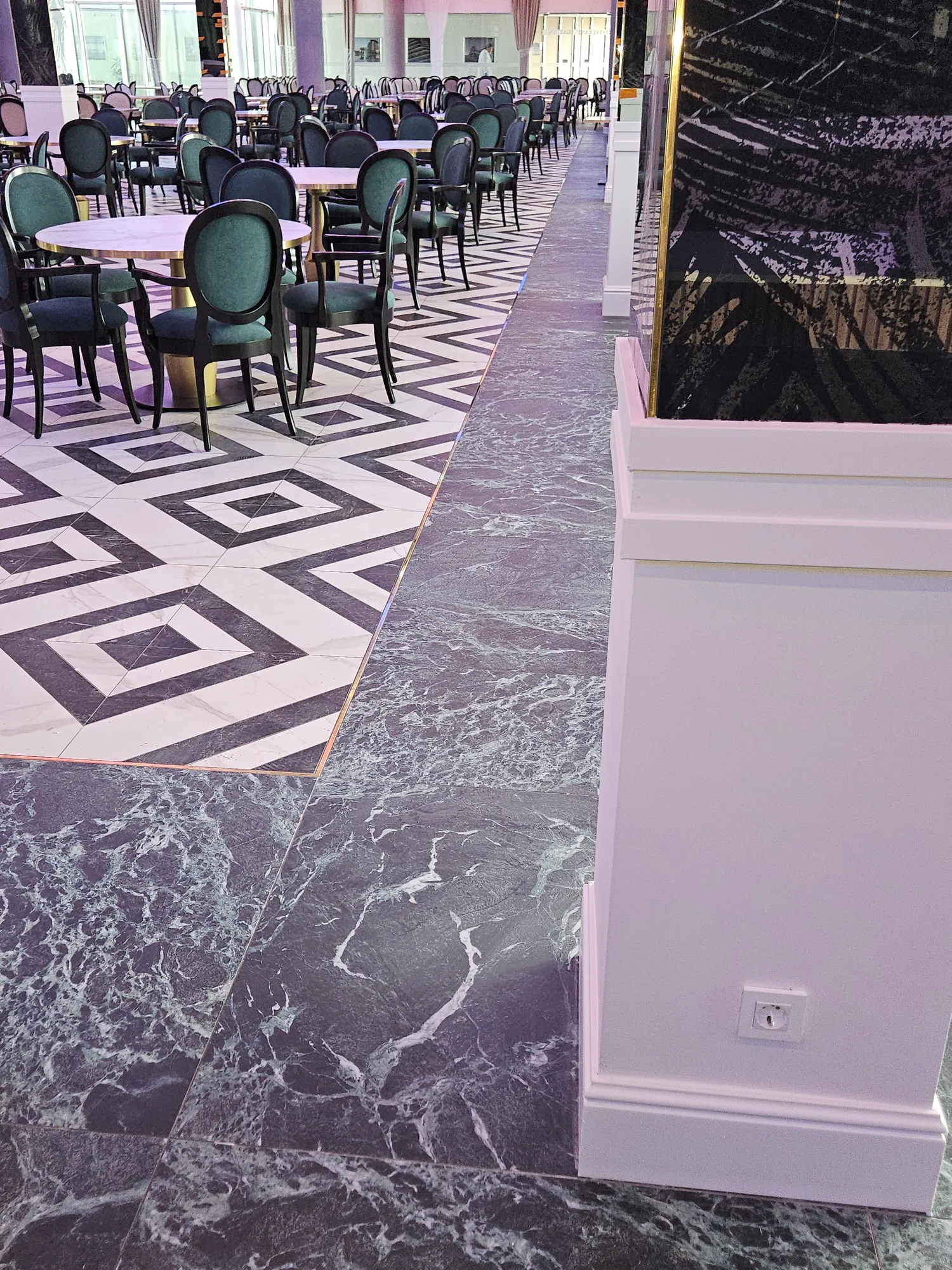 Hotel Olympia — restoran — fotografija 4